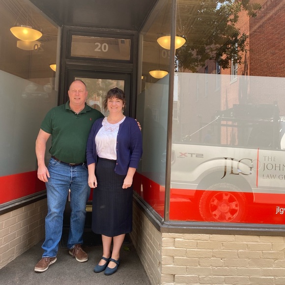 Meet your Posher, Jessica - Picture 8 of 13